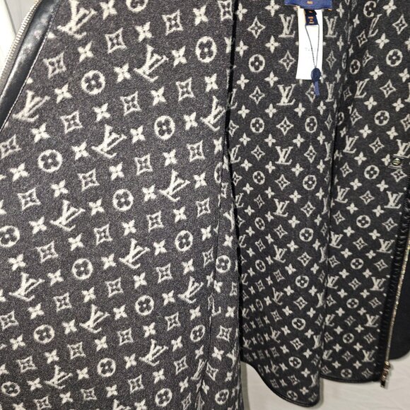 Louis vuitton Poncho - Picture 6 of 14